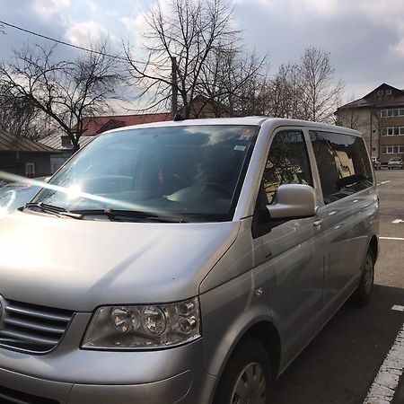 Mona Apartment Taxi#Airport #Parking#Bucharest#Therme Otopeni Bagian luar foto